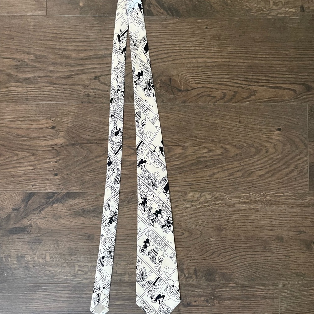 Black and White Mickey Mouse Comic Tie